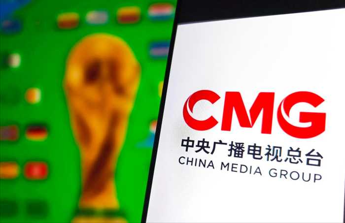 世界杯转播权腰斩70%？央视2届约5亿！6000万疑头期款 | 足球有料